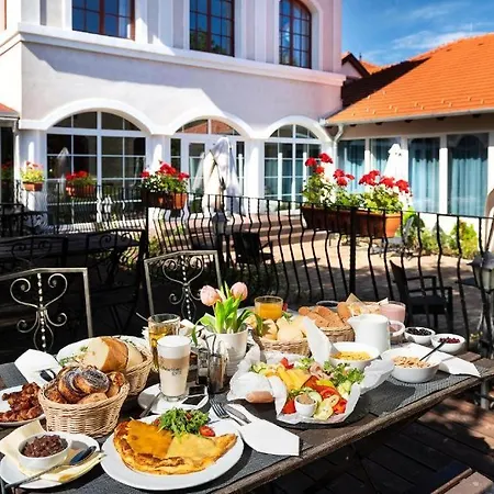 Bodrogi Kúria Wellness 4* Inárcs