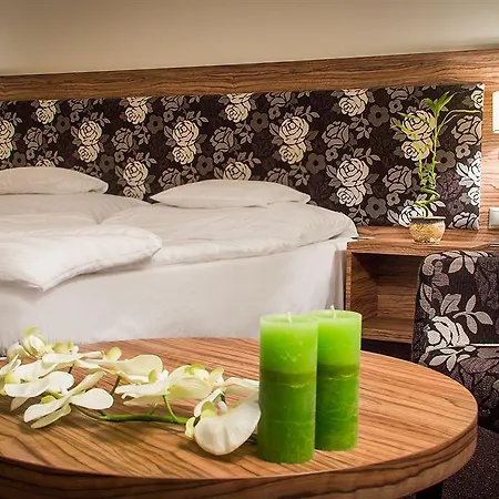 Hotel Bodrogi Kuria Wellness 4*